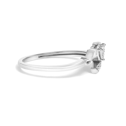 .925 Sterling Silver Diamond Accent "MOM" Heart Ring (J-K Color, I2-I3 Clarity)