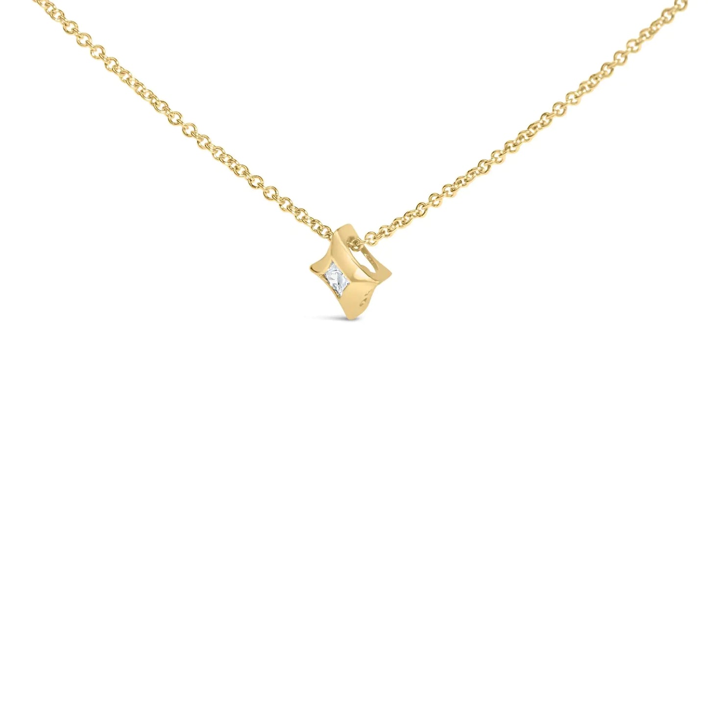 10K Gold 1/10 Cttw Bezel Set Solitaire Princess Cut Diamond Kite Shaped Pendent Necklace - 18" Inches