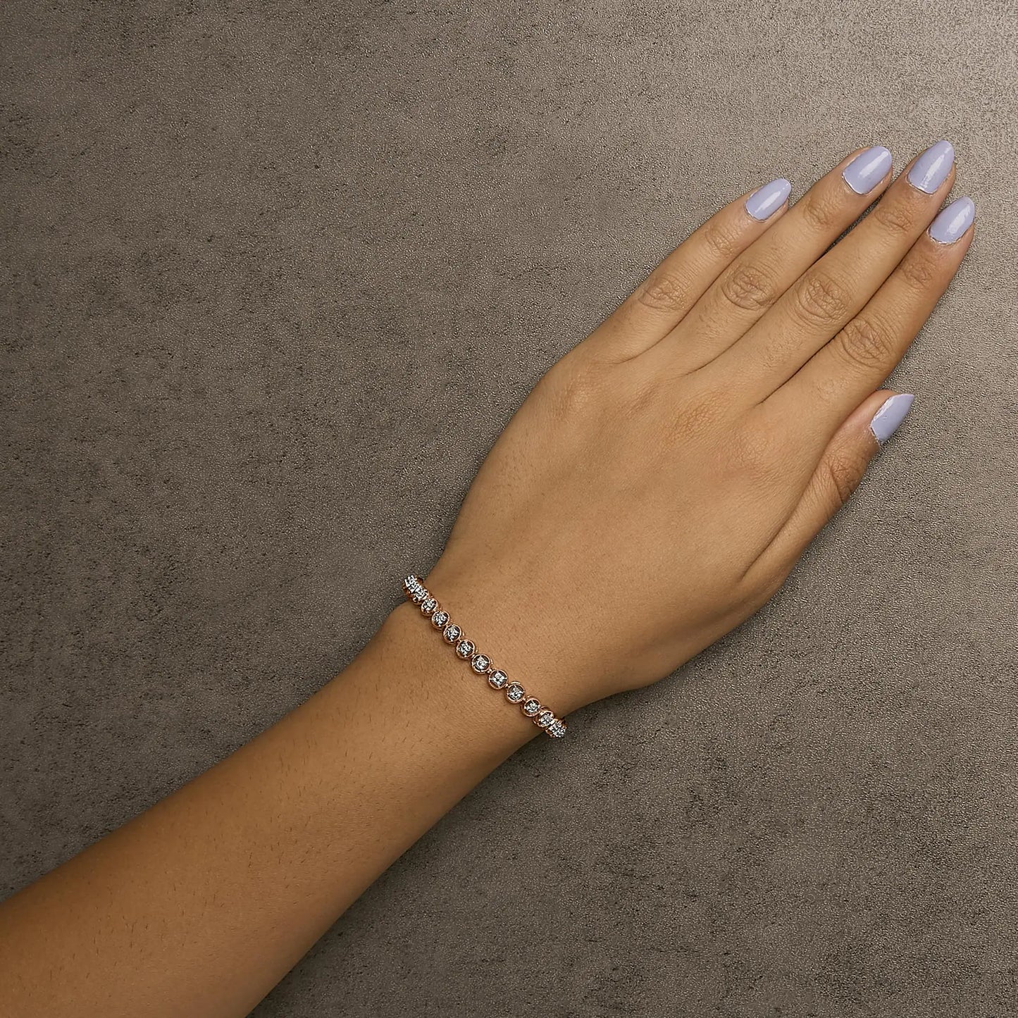 .925 Sterling Silver 1/10 Cttw Diamond Open Circle Beaded Wheel Link Tennis Bracelet (I-J Color, I3 Clarity) - 7.25"